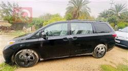 تويوتا سيينا